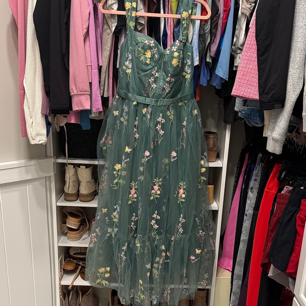 Green Floral Embroidered Tulle Prom Dress